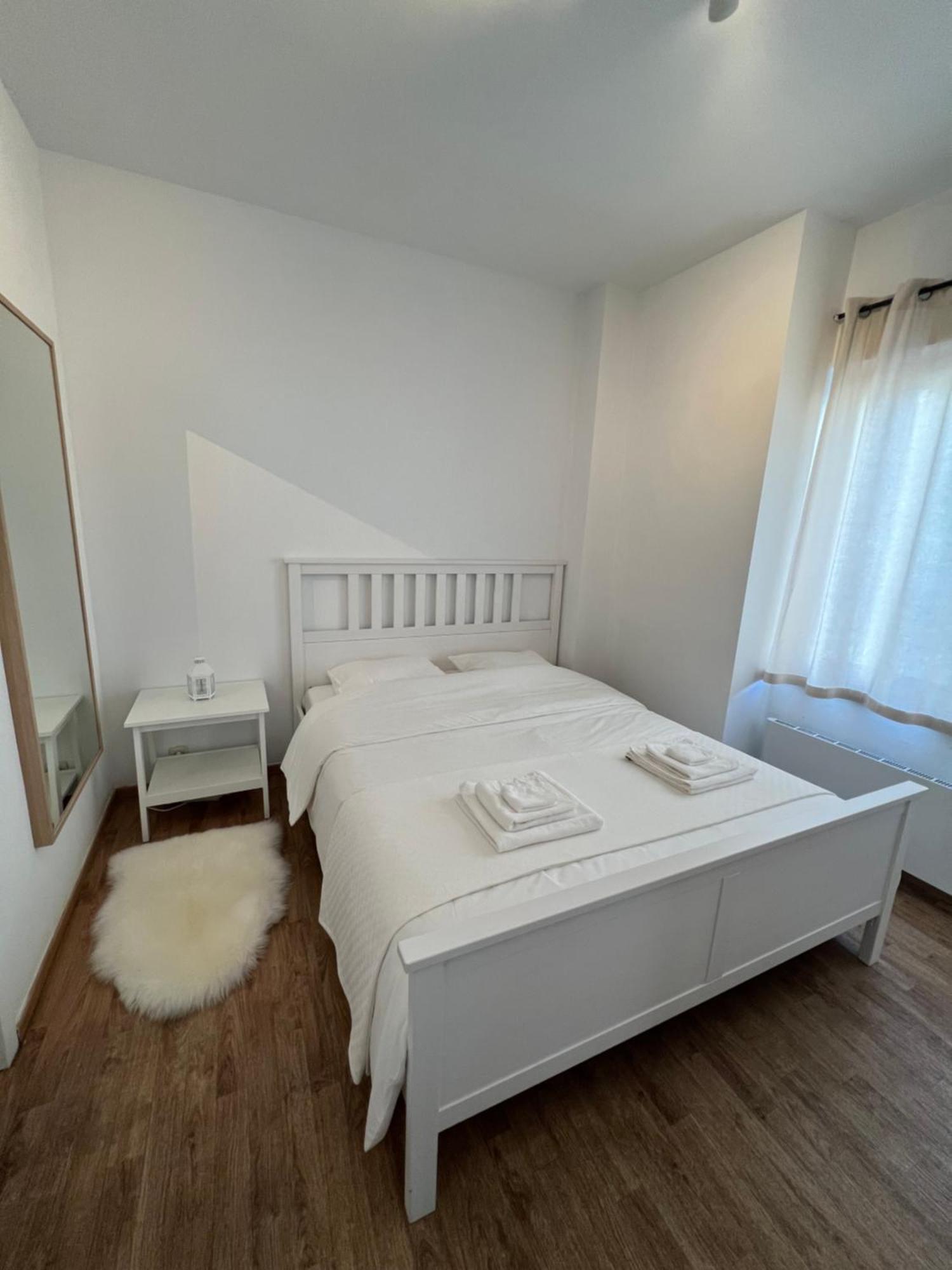 Appartement Lumineux Dans Un Quartier Anime Bruxelas Exterior foto